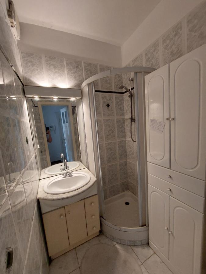 Hotel R24, Rose House Lubiana Esterno foto